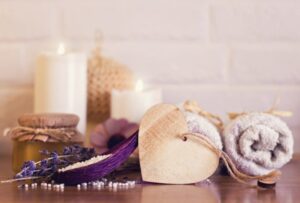 Candles, rocks, soaps and towels.