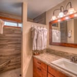Black Butte 005 - Bathroom with shower