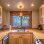Lodge Condo 031 - Kitchen with appliances