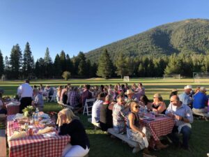 Picture of family enjoying a retreat in Oregon.