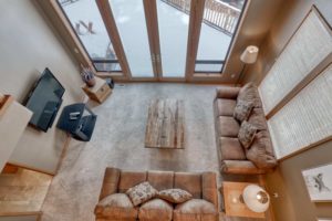 An overhead view of a living room at one of the top Central Oregon cabin rentals.