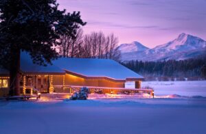 A lodge near Central Oregon cabin rentals with holiday lights.