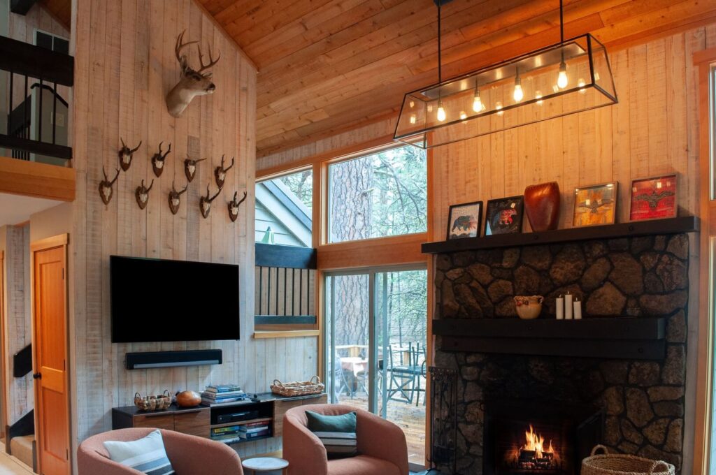 The living area of a Sisters cabin rental at a resort in Oregon with bike paths.